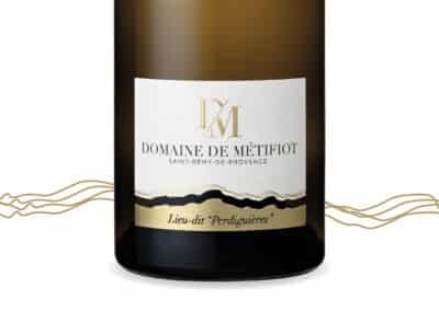 Nouvel habillage pour le vin blanc AOP du Domaine de Métifiot